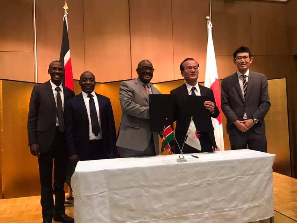 HDI and Japanese embassy - Funding of poultry hatchery